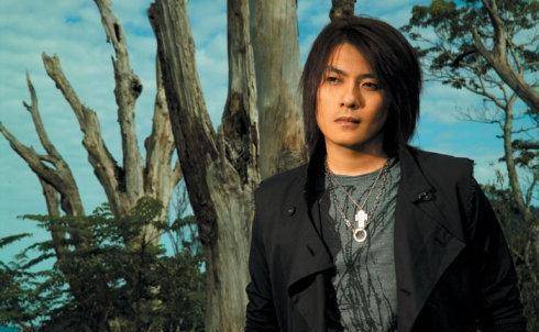 阿杜还唱歌吗(歌手阿杜现在在哪:歌手阿杜为何消失了)