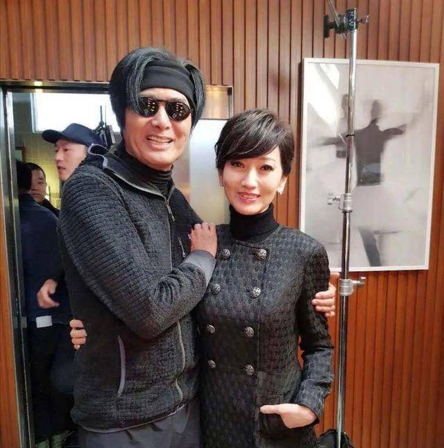 白素贞胡媚娘赵雅芝(白素贞赵雅芝剧照)