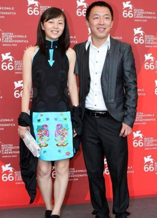 黄渤有没有亲过林志玲(黄渤与林志玲天涯)