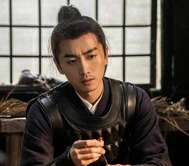 也是大女星。陈晓《梦华录》之后热度不减，罗晋普遍火热。