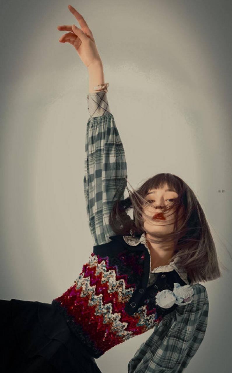 不要再抱怨迪丽热巴的面值崩溃了!她各种造型的刘海分分钟让你哭。