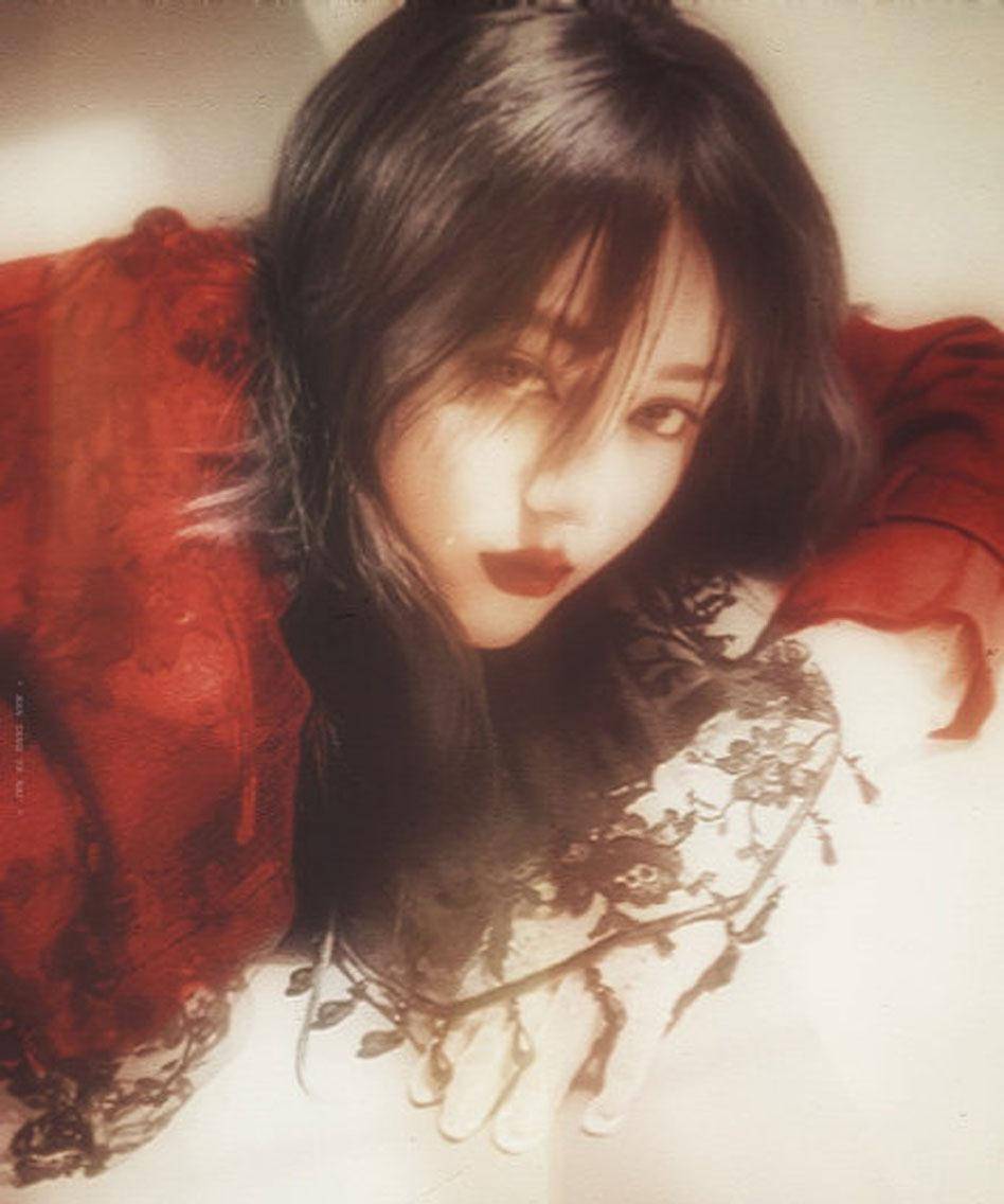 不要再抱怨迪丽热巴的面值崩溃了!她各种造型的刘海分分钟让你哭。