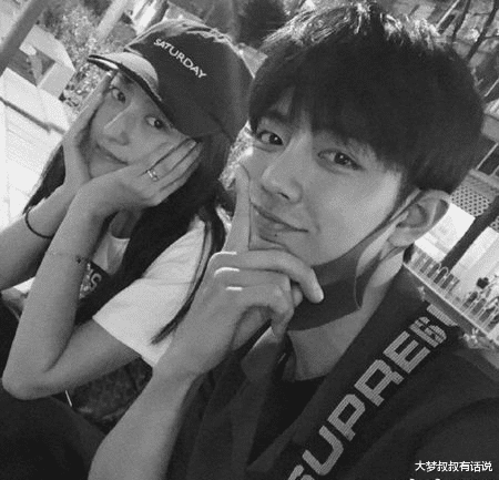 大咖明星网揭秘“领证结婚”真相!组3大地娱乐《假情人真闺蜜》