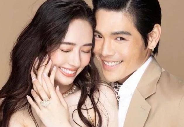 初恋归来,他竟抛下婚礼上的孕妻(当然,这些都是她的豪门老公)