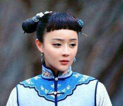 曾经因为长相漂亮被老师“催”去当演员,现在却因为长相完美而喘不过气来!