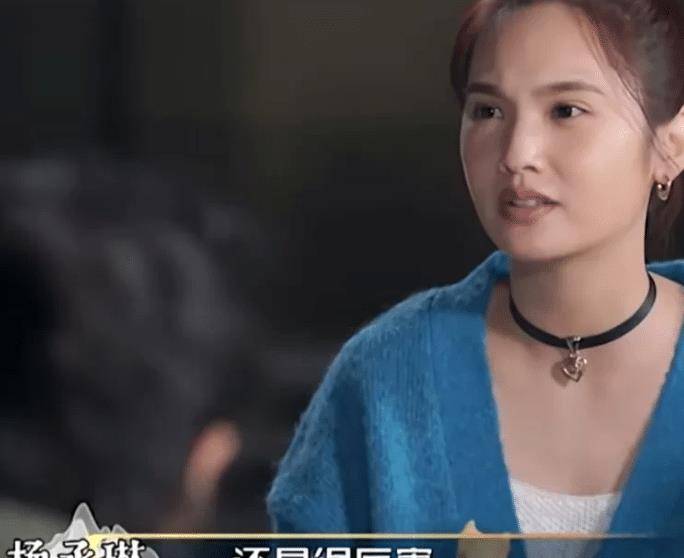 只有这样,我们才能知道,对李没有秘密崇拜,对自己清醒而努力的在武汉的日日夜夜是怎样的。