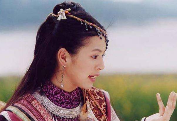 有一种“整容”叫14年后的Anu。她太胖了,以至于不忍心直视她。现在她31岁,有了新的高度。