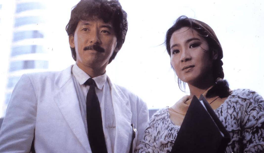 事业精彩、感情黯淡,相恋18年一直未婚,杨紫琼一生精彩纷呈(杨紫琼感情经历)