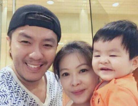 阿杜还唱歌吗(歌手阿杜现在在哪:歌手阿杜为何消失了)