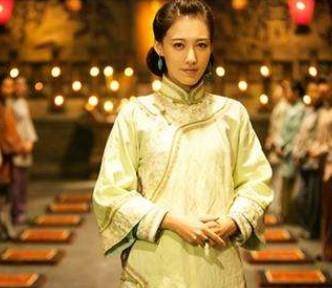 被白百合告密星途陨落,“隐退”7年后,靠演妖艳美人终于翻身(白百合复出)