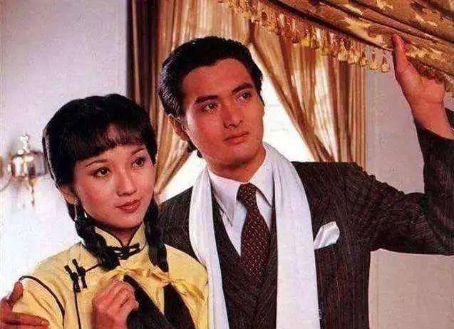 白素贞胡媚娘赵雅芝(白素贞赵雅芝剧照)