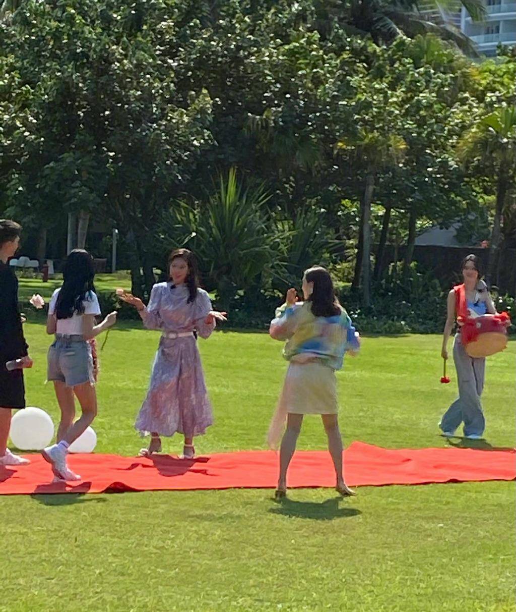 
502 Bad Gateway

502 Bad Gateway
nginx


<!-- a padding to disable MSIE and Chrome friendly error page -->
<!-- a padding to disable MSIE and Chrome friendly error page -->
<!-- a padding to disable MSIE and Chrome friendly error page -->
<!-- a padding to disable MSIE and Chrome friendly error page -->
<!-- a padding to disable MSIE and Chrome friendly error page -->
<!-- a padding to disable MSIE and Chrome friendly error page -->