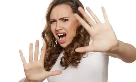 植物神经紊乱是不是恢复的慢了(植物神经紊乱快好了有什么表现吗?)