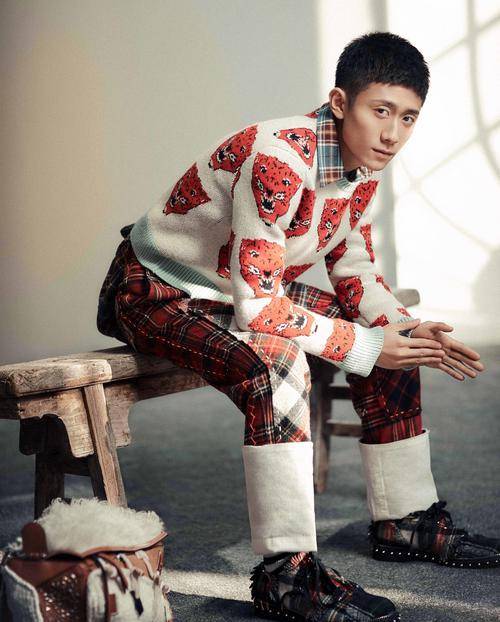 杨紫的青梅竹马是谁(杨紫和邓伦是青梅竹马吗)