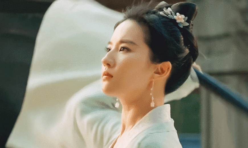 新疆女演员佳奈《梦华录》好漂亮！这就比刘的运更神奇了