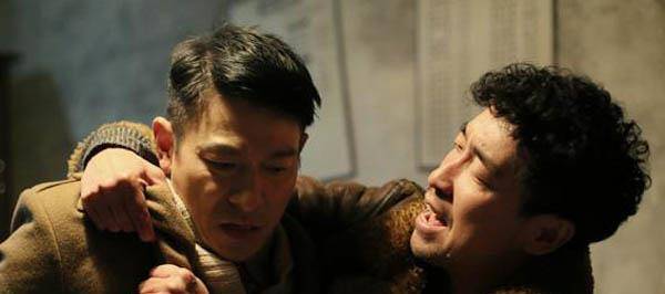 八佰王千源演的哪里人(八佰王千源演的谁)