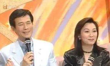 沈殿霞爱郑少秋吗(郑少秋靠沈殿霞)