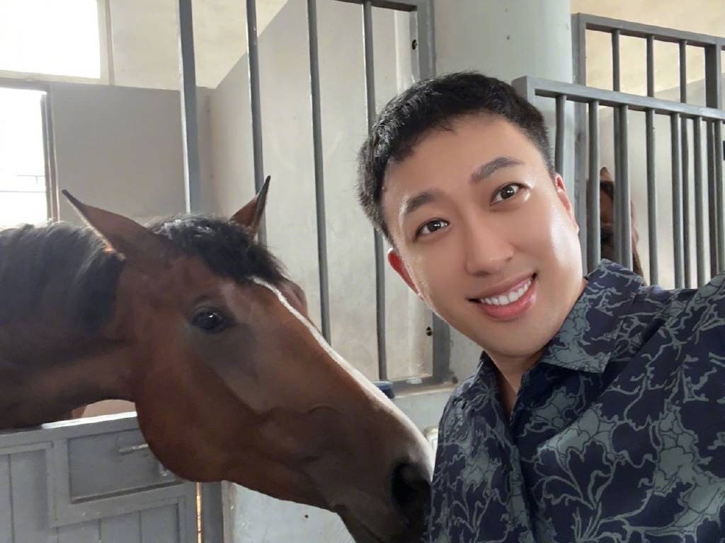 郑宇再次实话实说，并留言：你们这些艺人不用撕我。陈铭章导演表扬了我。