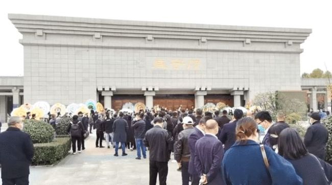 陆树铭演关羽图片(陆树铭再次出演关羽)