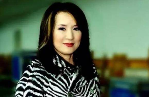 歌手郑绪岚多大年龄了(歌唱演员郑绪岚多大年龄)