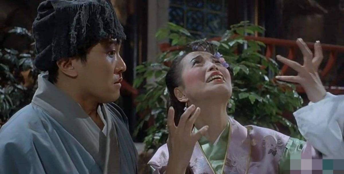 绝对美女的“石榴姐”,曾经的美少女,被周星驰培养,最终成为亿万富翁。