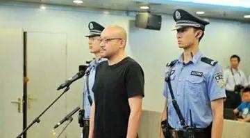 汪峰到底经历了什么(汪峰经历了什么)