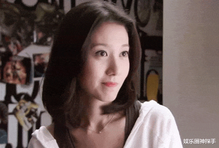 39岁的高露有两个孩子。女儿凹造型太美，4岁的儿子却像爷爷。