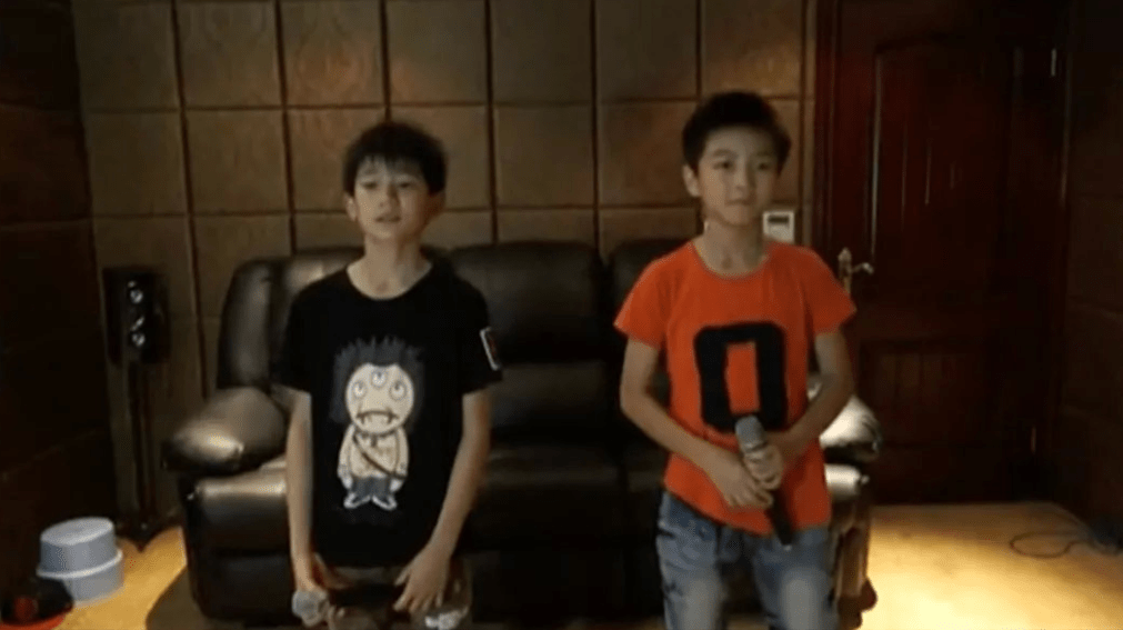 杰克逊易：考官被问及他的特权。他动了谁的奶酪？