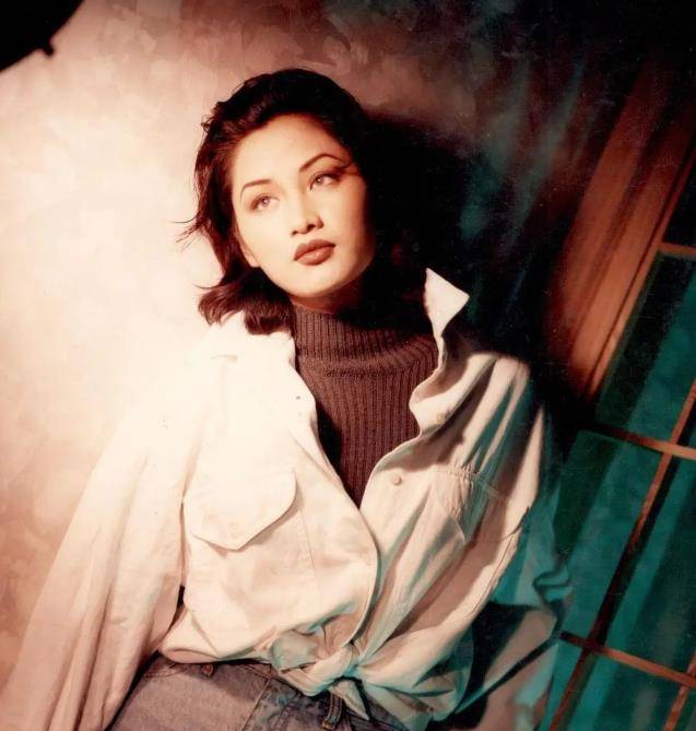 李亚鹏模特女友(李亚鹏超模女友)