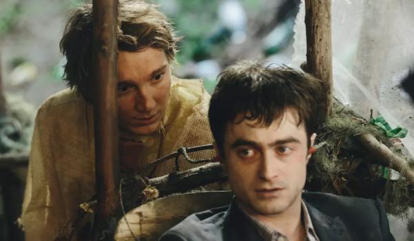 男生暗恋你的潜意识动作,为什么大多数男生都喜欢腿长的女生