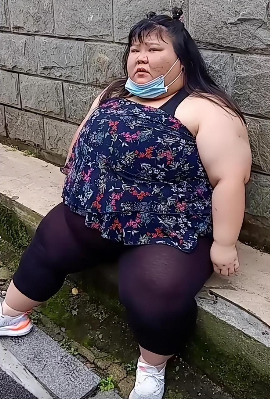 女人多少斤最吸引男人(找女朋要肉肉的好还是瘦瘦的好)