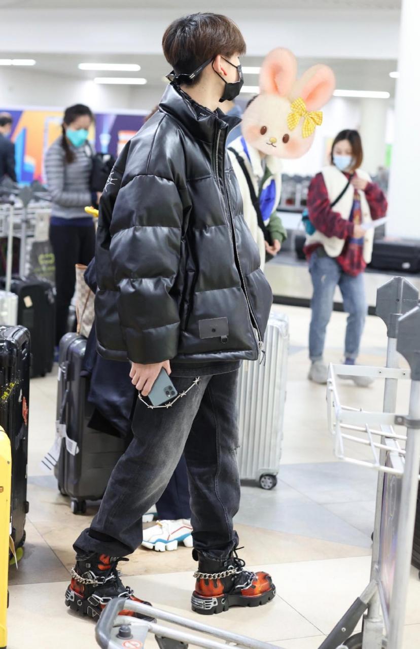 男生怎样穿搭比较好看男生如何穿搭帅气