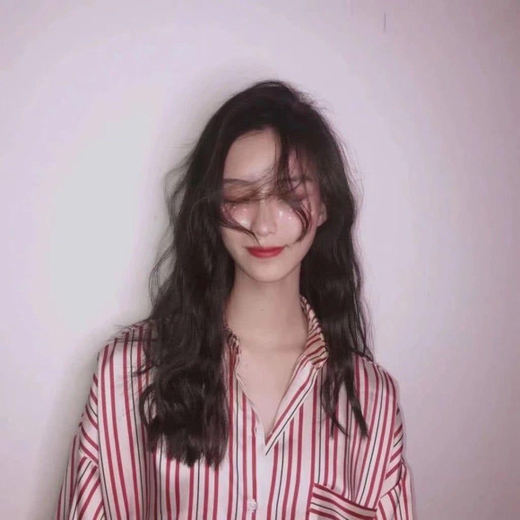 女生会为喜欢的男生做什么,女生会后悔和爱自己的男生分手吗