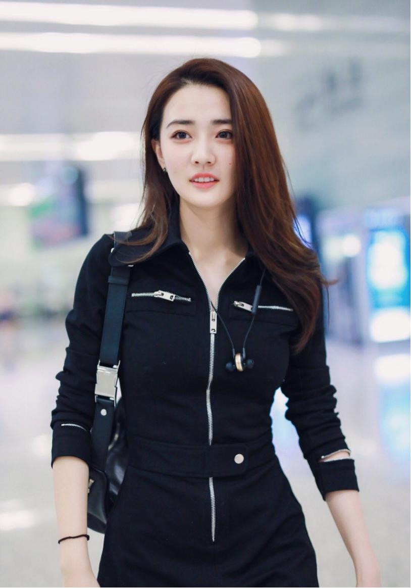 方脸穿什么风格的衣服方脸人怎么选择大衣