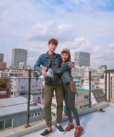 男女身高差13cm情侣图情侣身高差8cm能接受吗