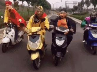 为什么男孩子会喜欢男孩子男生喜欢上一个女生的理由是什么