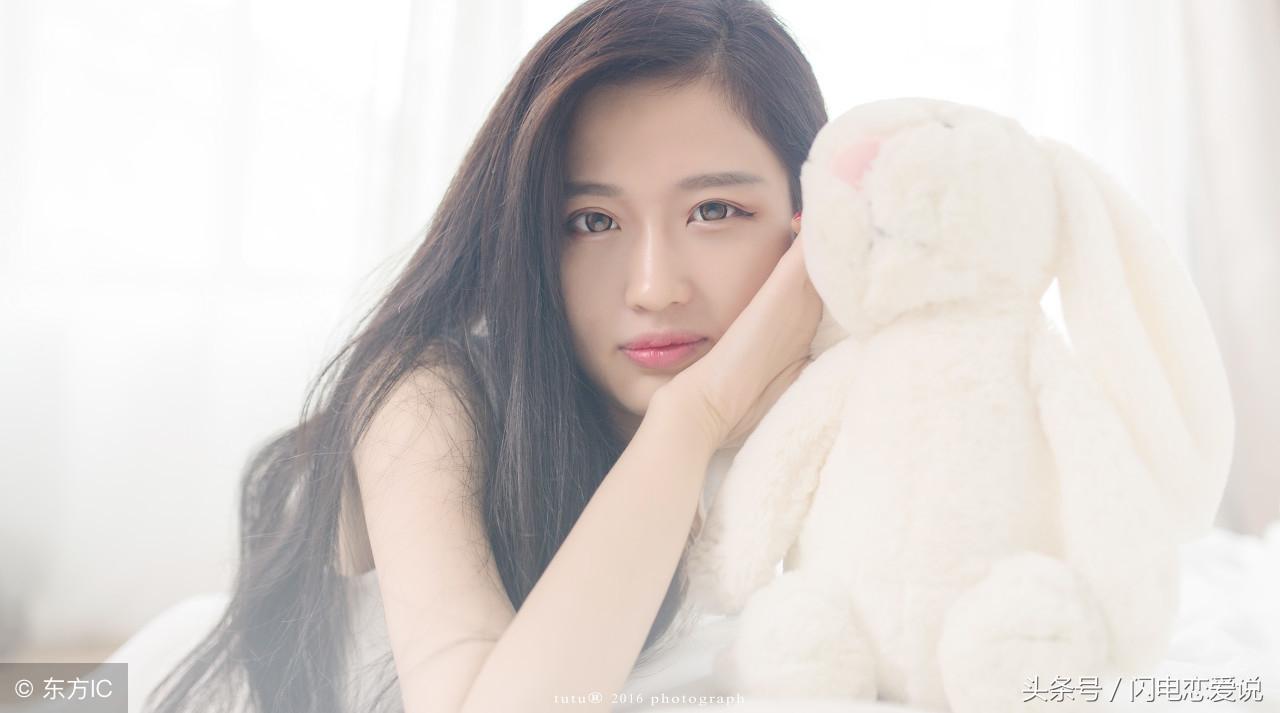 怎么聊天找话题不冷场和男生聊天怎样的话题不会冷场