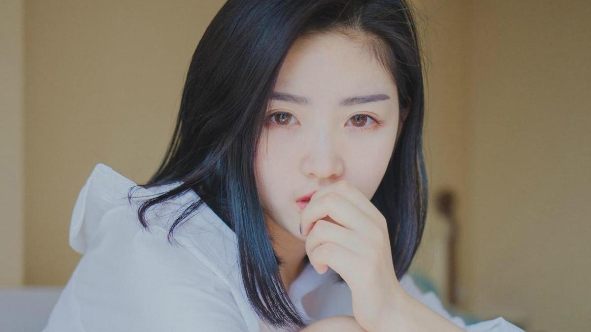 越帅的男生越喜欢男的,为什么现在很多女生都喜欢大叔呢