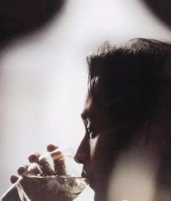 三个字形容男人有魅力的词语或成语