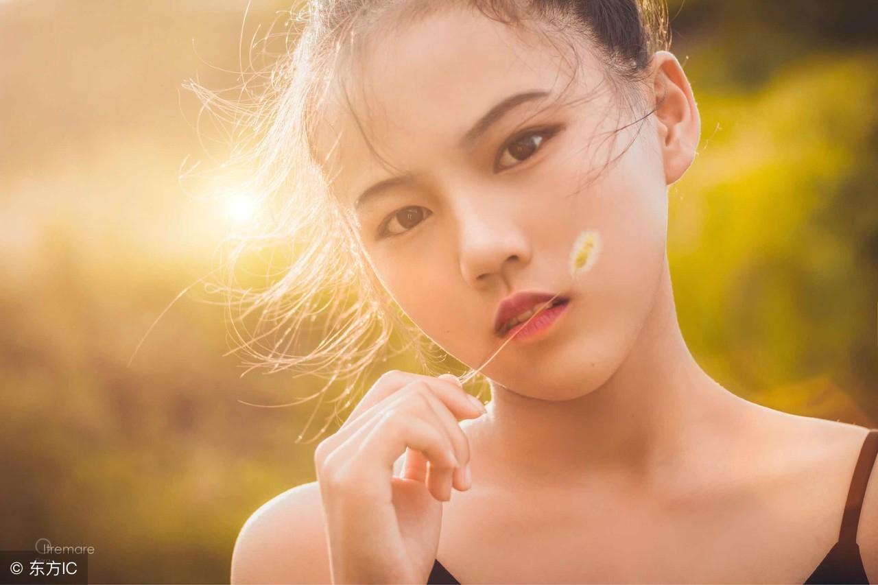 真正喜欢是对视还是闪躲男生和喜欢的人对视眼神会闪躲吗