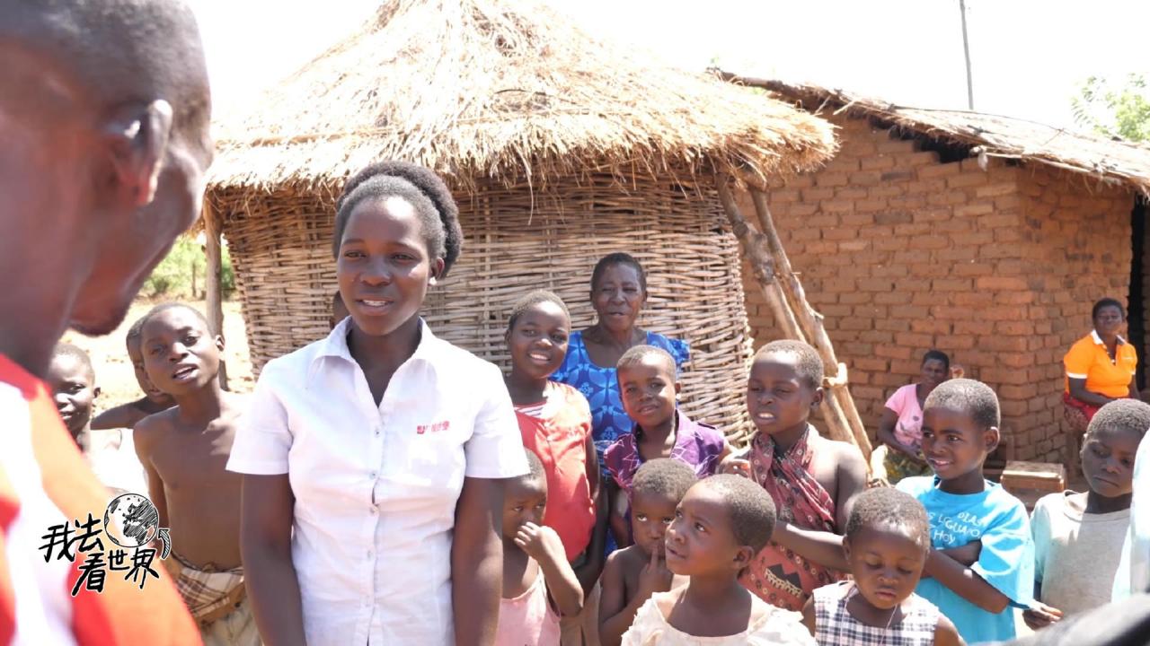 初中怎么知道男生喜不喜欢自己喜欢一个女孩子