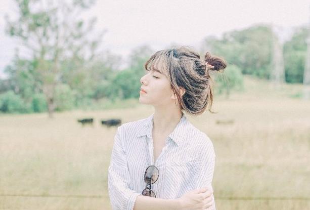 男人爱一个女人表现男人爱你最初表现