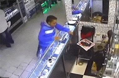 怎样欲擒故纵抓住女人的心怎样跟女生聊天才能让她感兴趣