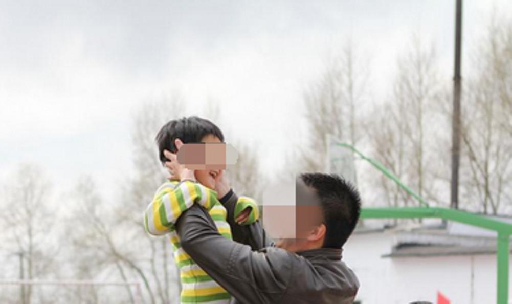 男孩子喜欢男孩子家长应该怎么做男生结婚应该选择怎样的女生