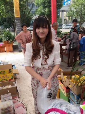 男生喜欢女生干什么一个喜欢抽烟的女孩子