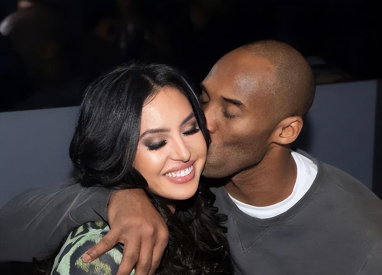 40岁男士礼物高档实用2021最火老公40生日文案