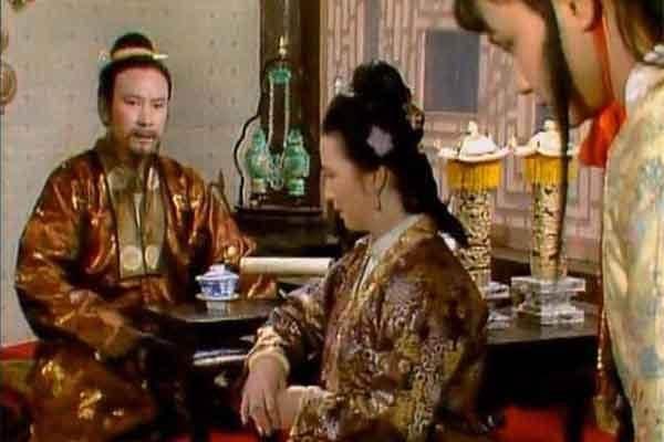 木讷的男人相处好累,有个身材很好的老婆是什么样的体验