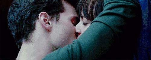 一个男人出轨了还爱自己的老婆吗,中年夫妻还有爱吗