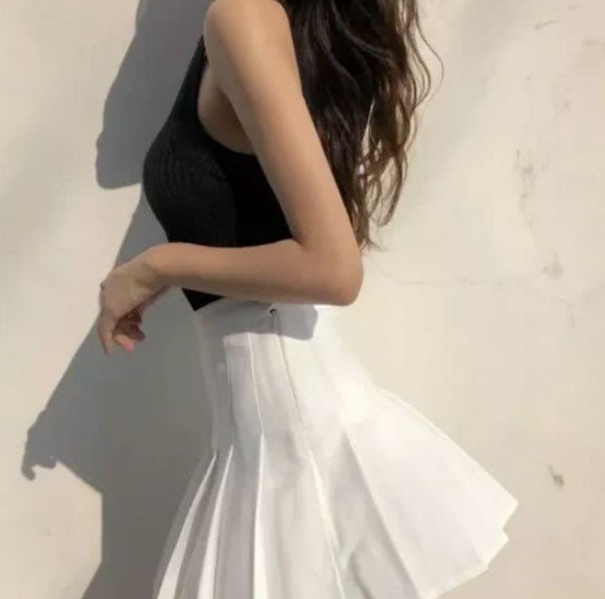 男生为女生做了什么事情女生给男生钱说明什么