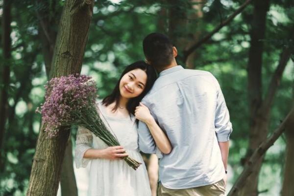 两个男生互相暗恋的特征,彼此暗恋的三个特点